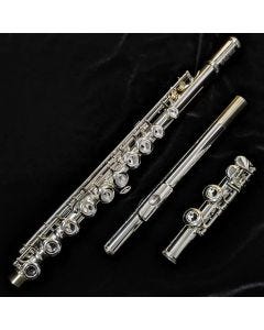 GEMEINHARD CLOSED HOLE FLUTE OUTFIT