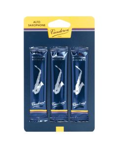 Vandoren Alto Sax Traditional Reeds Strength #2; 3 Card